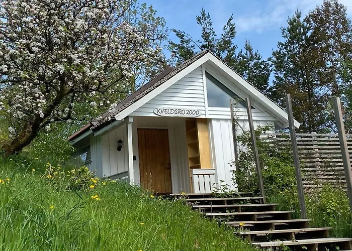 Kveldsro Cabin In Nice Surroundings